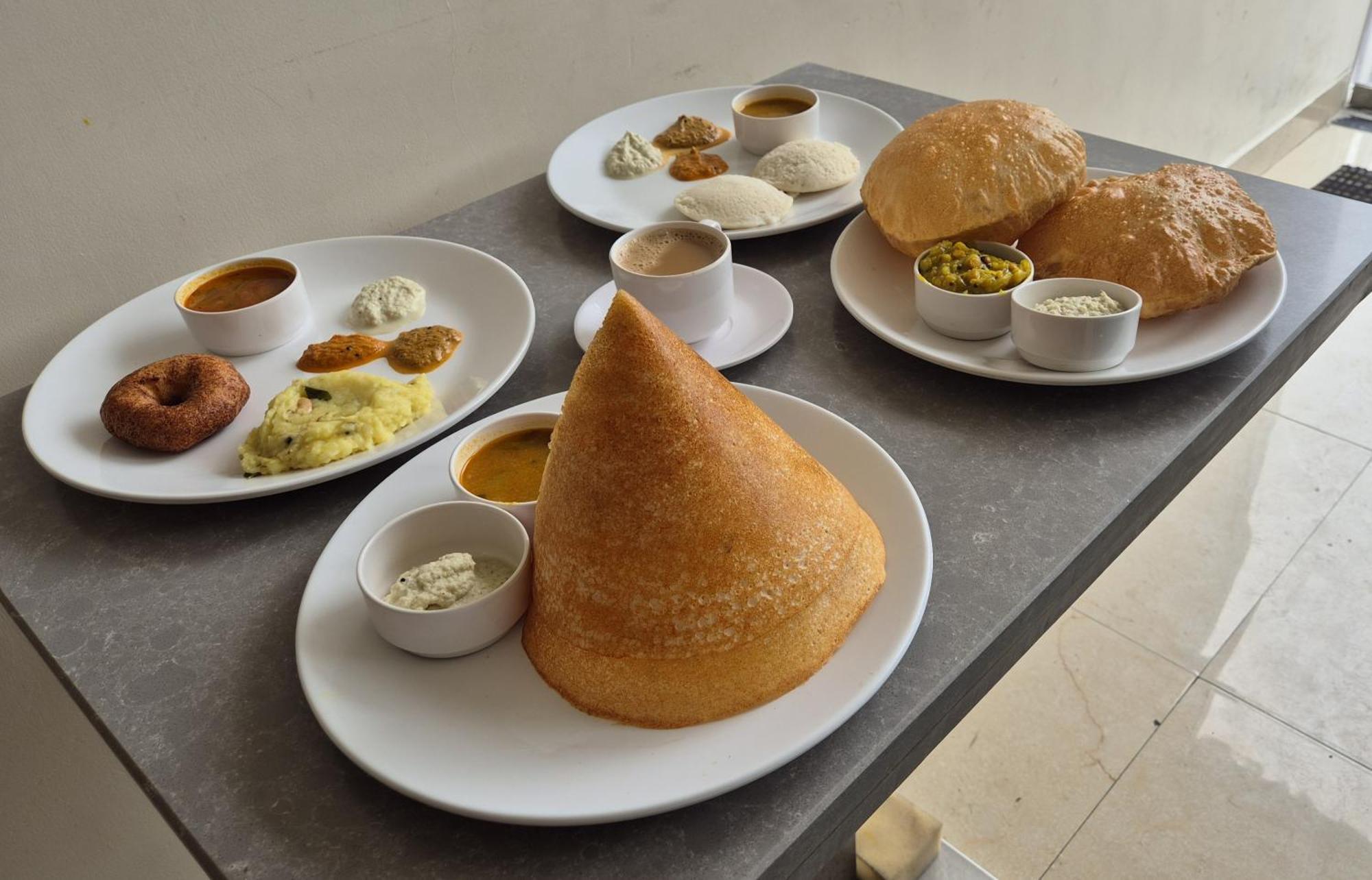 Hotel Janas Tirupati Eksteriør billede