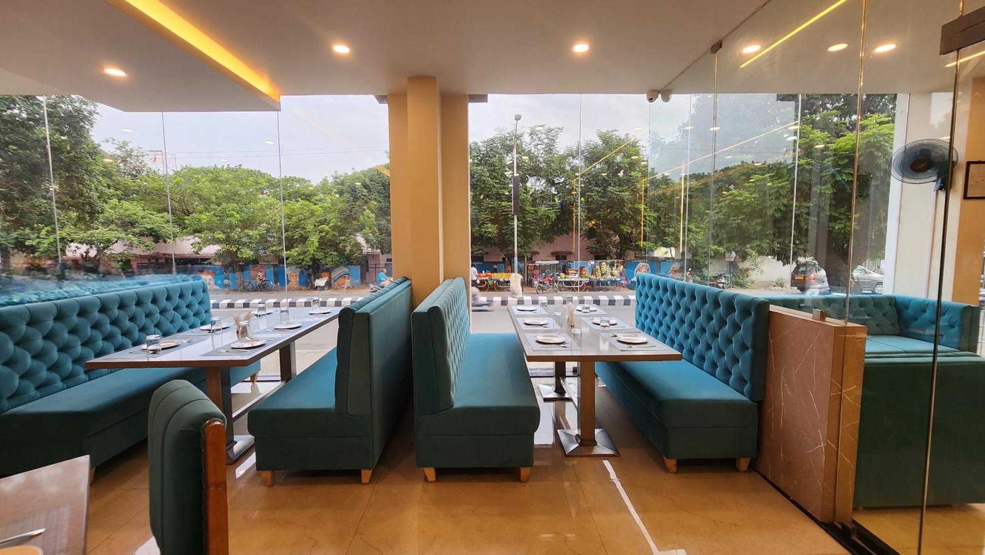 Hotel Janas Tirupati Eksteriør billede