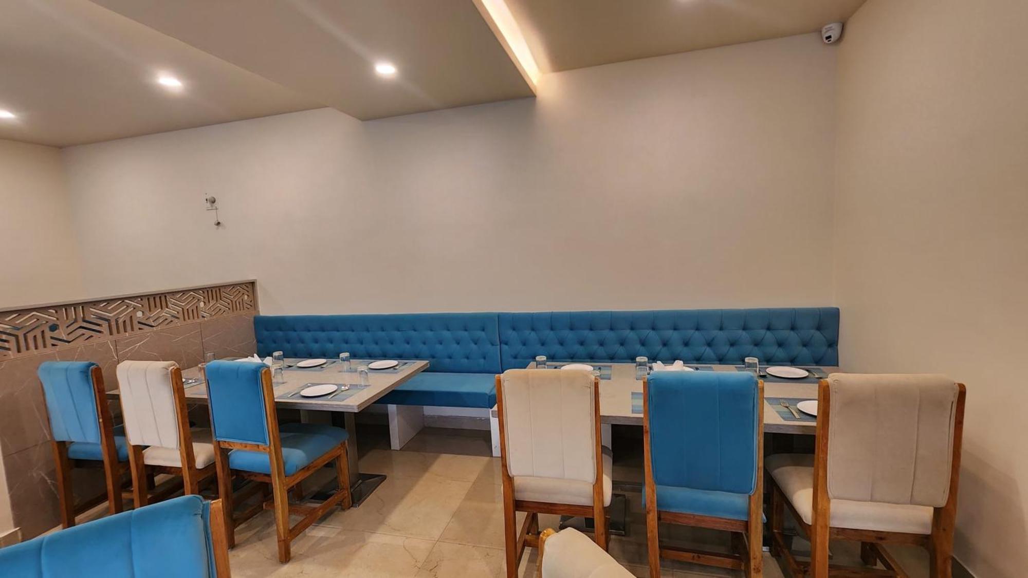 Hotel Janas Tirupati Eksteriør billede