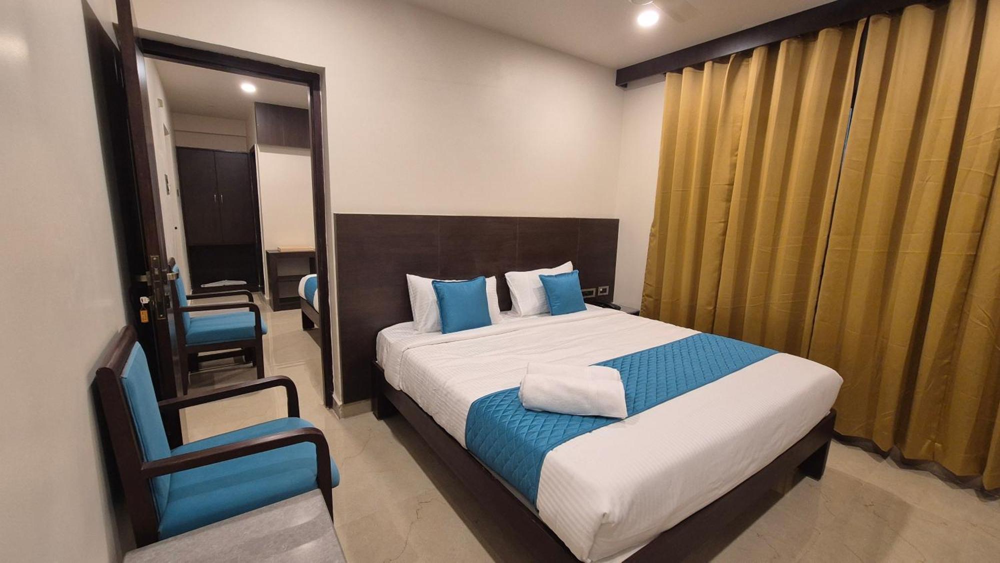 Hotel Janas Tirupati Eksteriør billede